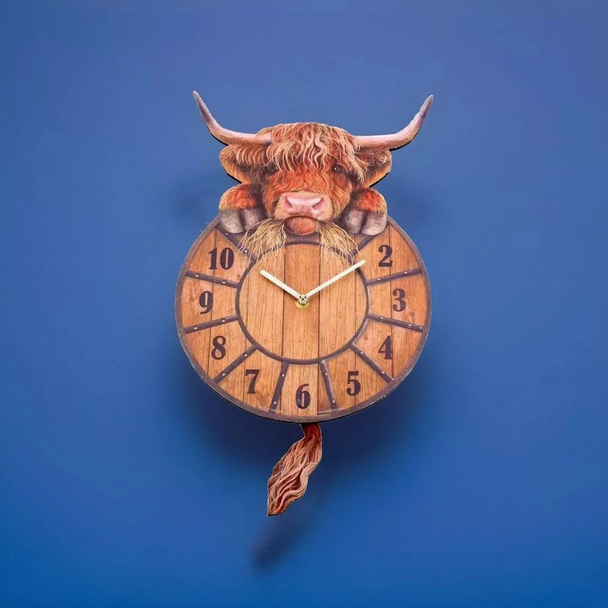 Swinging Tail Highland Cow Wall Clock