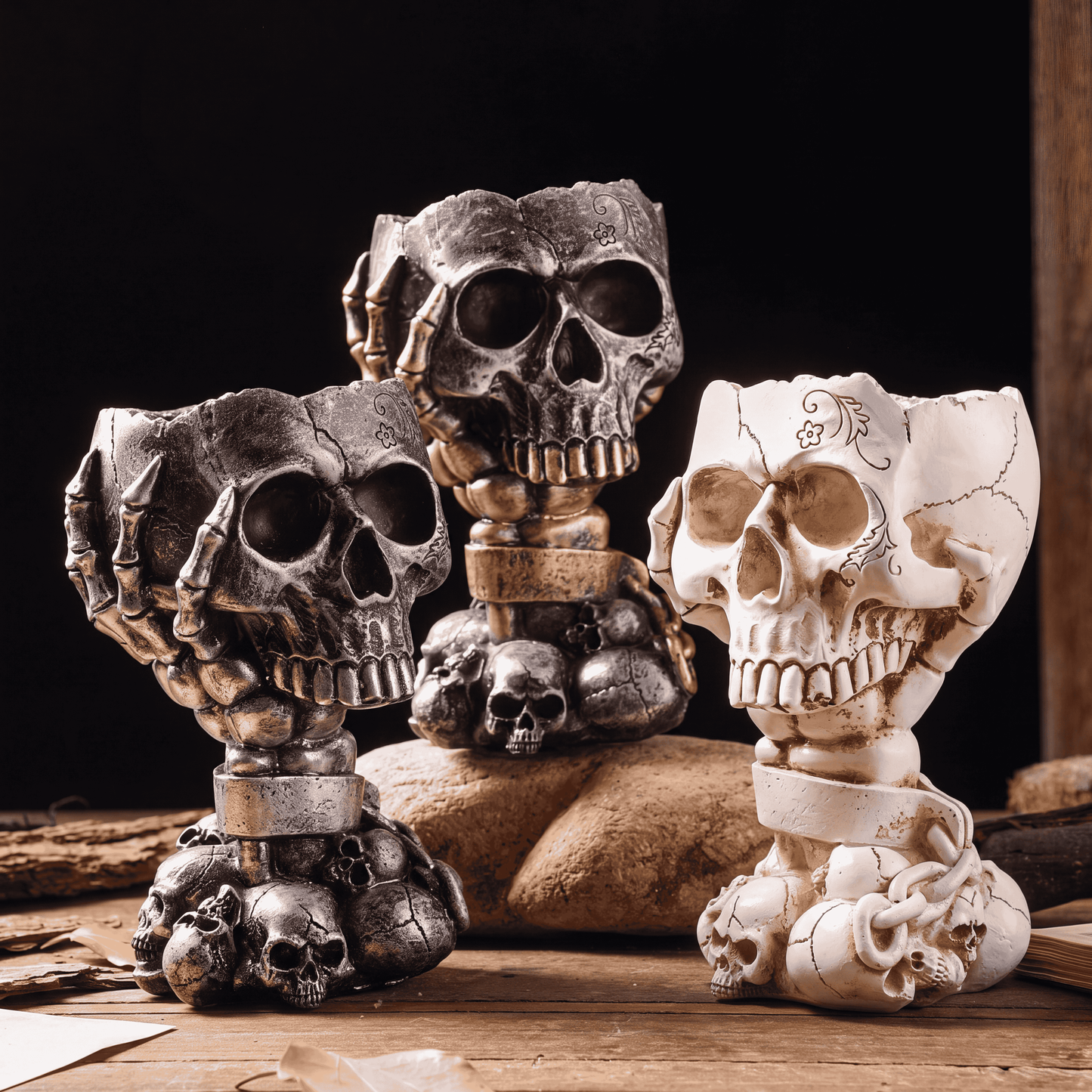 DarkGarden™ Skull & Hand Vase